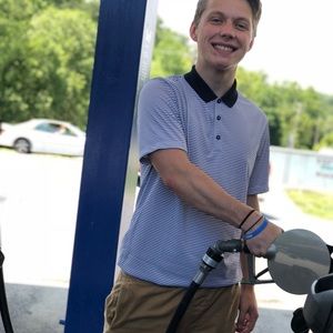 Meet your Posher, Seth